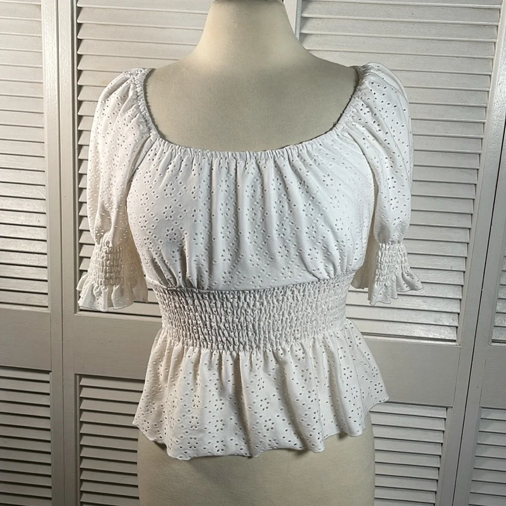 Urban Romantics White Eyelet Smock Off Shoulder, Size: S. - Picture 1 of 11